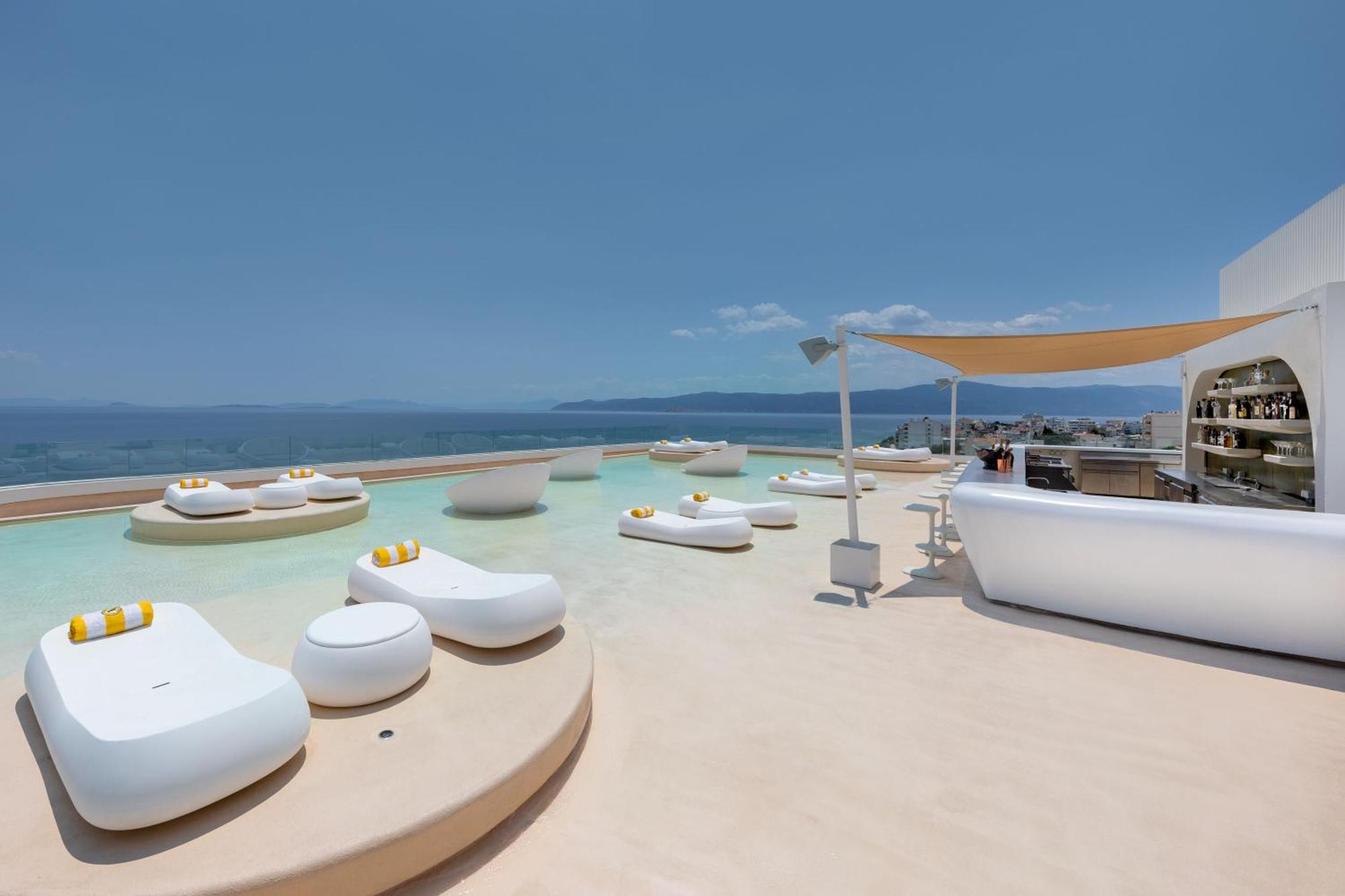 Isla Brown Corinthia Resort & Spa, Curio Collection By Hilton Agioi Theodoroi Exterior photo Sky Bar